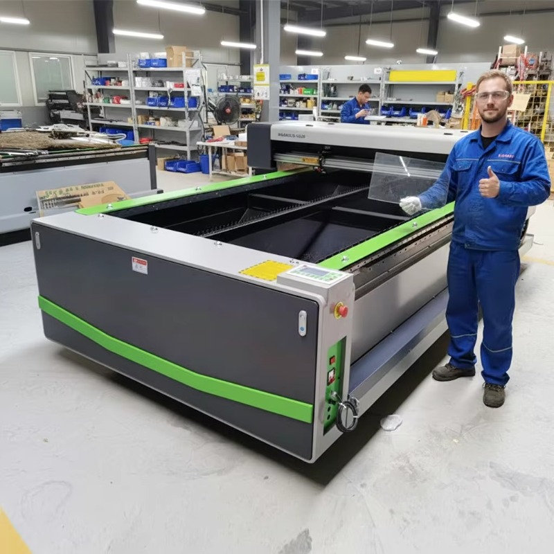 Industrial Laser Cutters - Máquina de Corte a Laser CO2