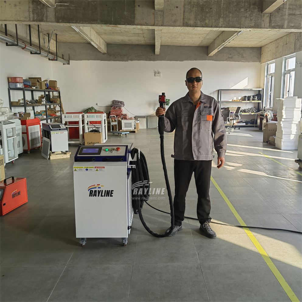 Máquina de Limpeza a Laser Ind - Industrial Laser Rust Removal Machine avaliação e preço