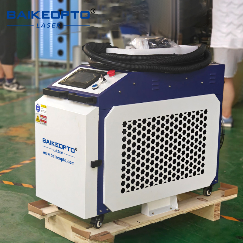 Máquina de limpeza a laser de  - Industrial Laser Rust Removal Machine avaliação e preço
